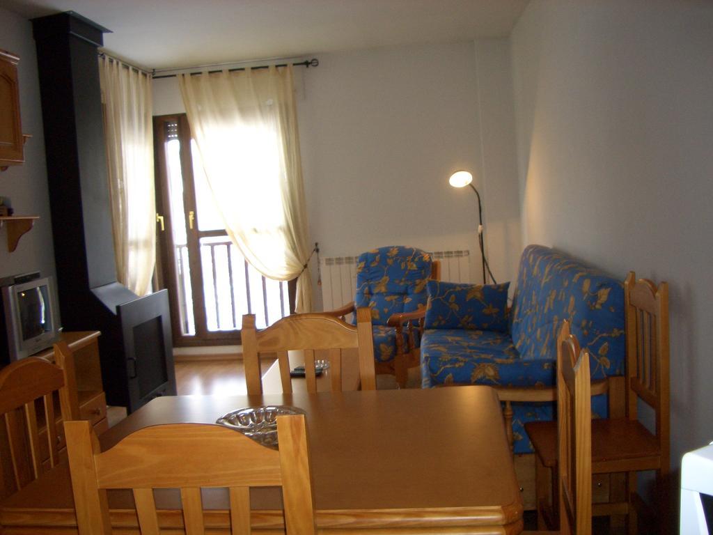 Apartamentos Ball Benas Edificio Prados De Velarta Cerler Εξωτερικό φωτογραφία