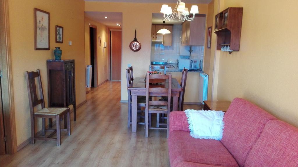 Apartamentos Ball Benas Edificio Prados De Velarta Cerler Εξωτερικό φωτογραφία